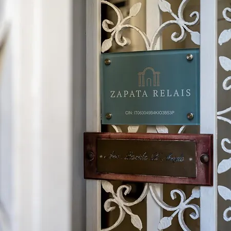 بيت ضيافة Zapatarelais 3*